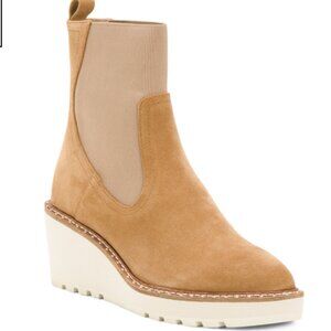 New CECELIA NEW YORK Suede Chelsea Casual Wedge Booties Women Taupe size 7.5